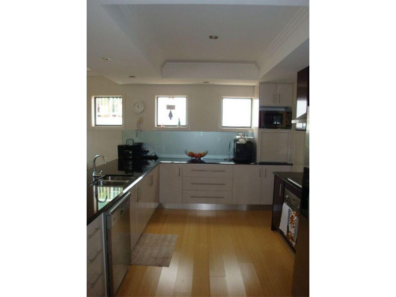 12 Richmond Street, Corinda QLD 4075