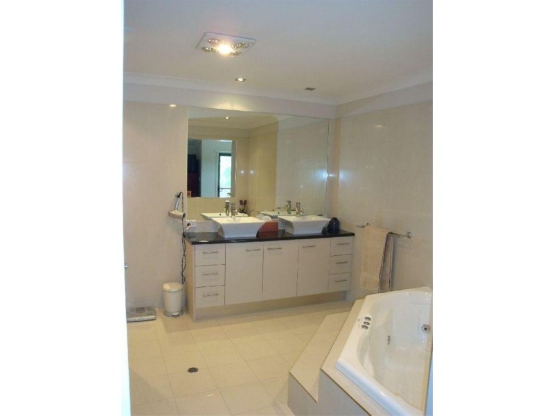 12 Richmond Street, Corinda QLD 4075