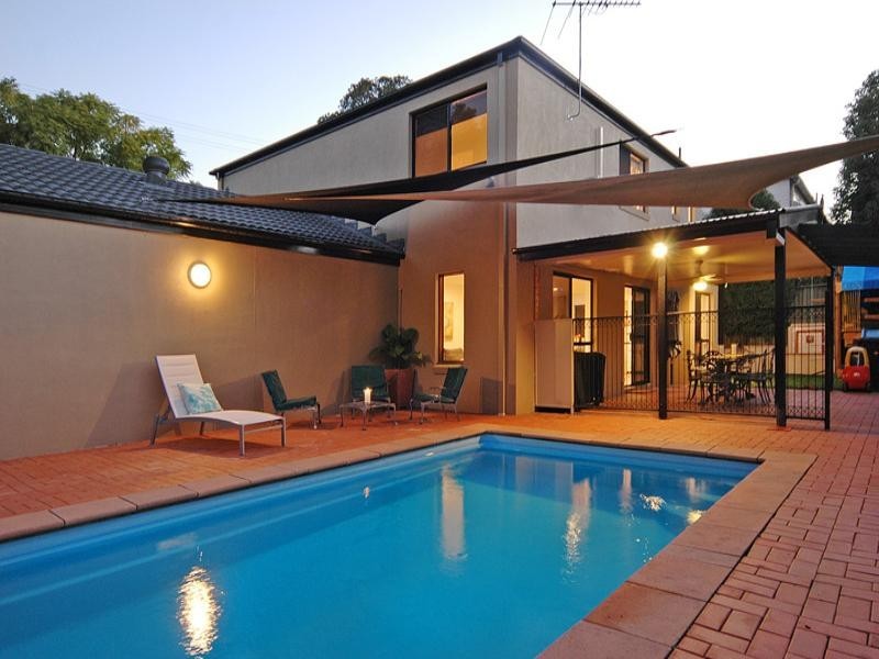 15 Jarrott Street, Chelmer QLD 4068