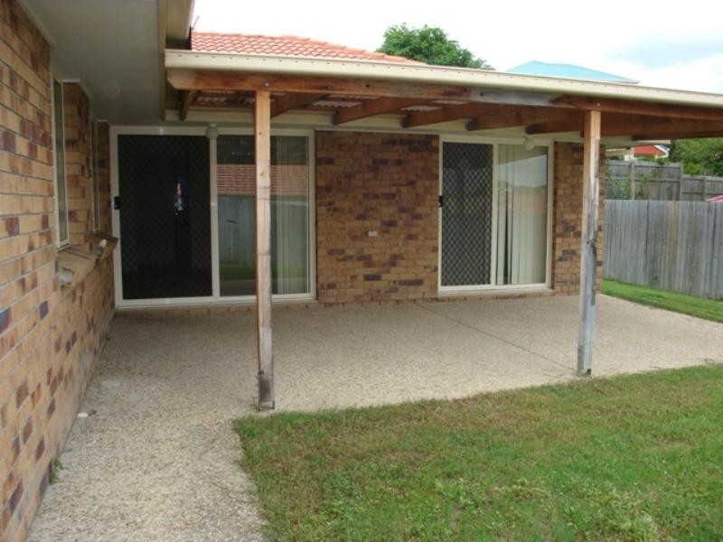 9 Pinehurst Place, Oxley QLD 4075