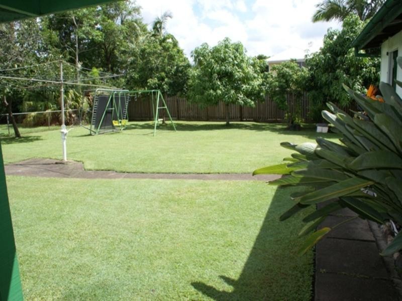 28 Borden Street, Sherwood QLD 4075