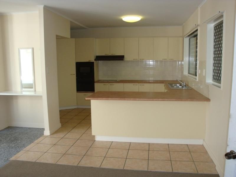 153 Honour Avenue, Chelmer QLD 4068