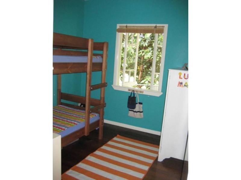 84 Mabel Street, Oxley QLD 4075