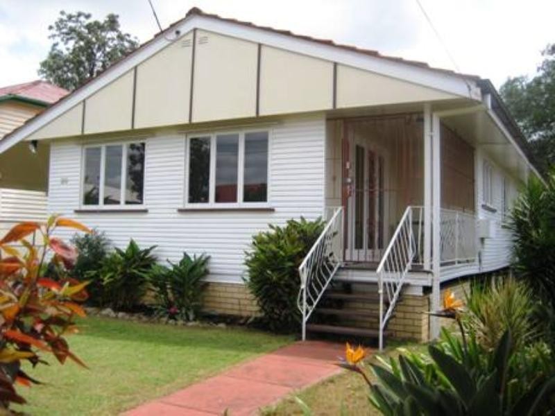 206 Verney Road East, Graceville QLD 4075