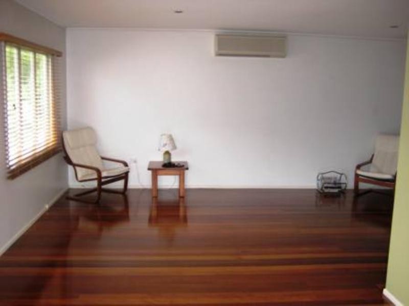 206 Verney Road East, Graceville QLD 4075