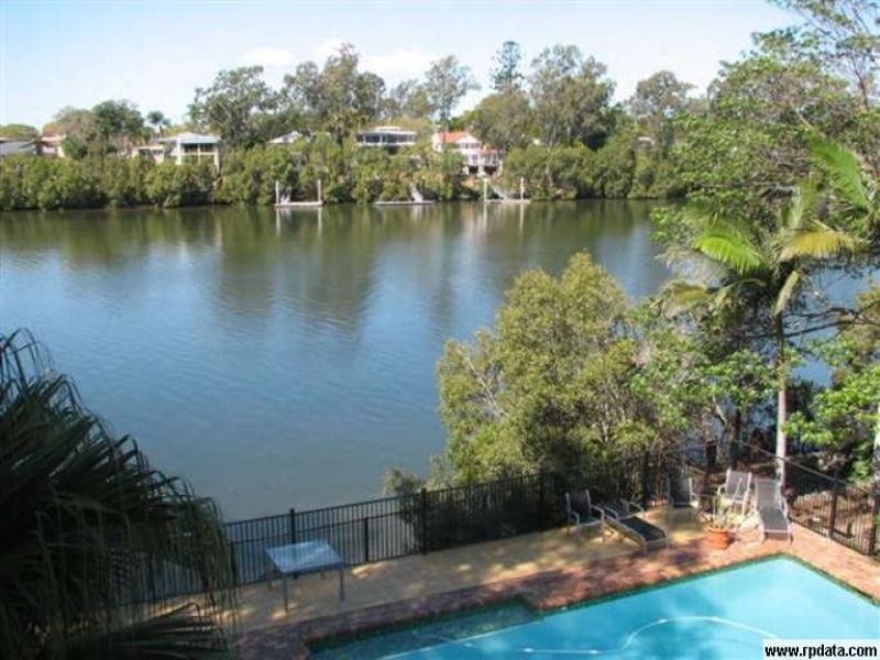 3/8 Twigg Street, Indooroopilly QLD 4068