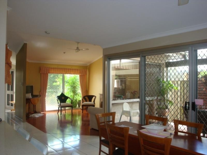 139 Long Street East, Graceville QLD 4075