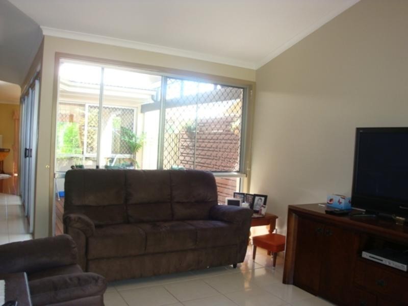 139 Long Street East, Graceville QLD 4075