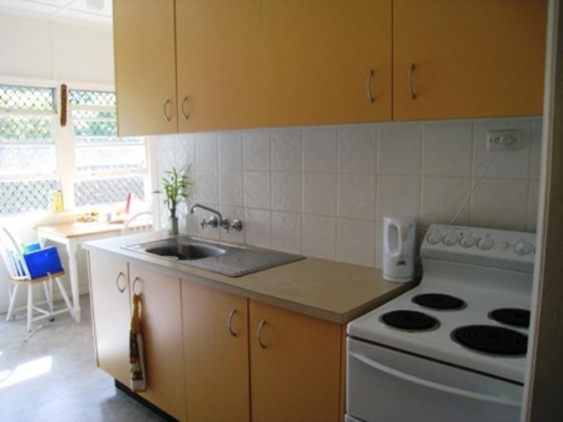 6 Brittain Street, Oxley QLD 4075