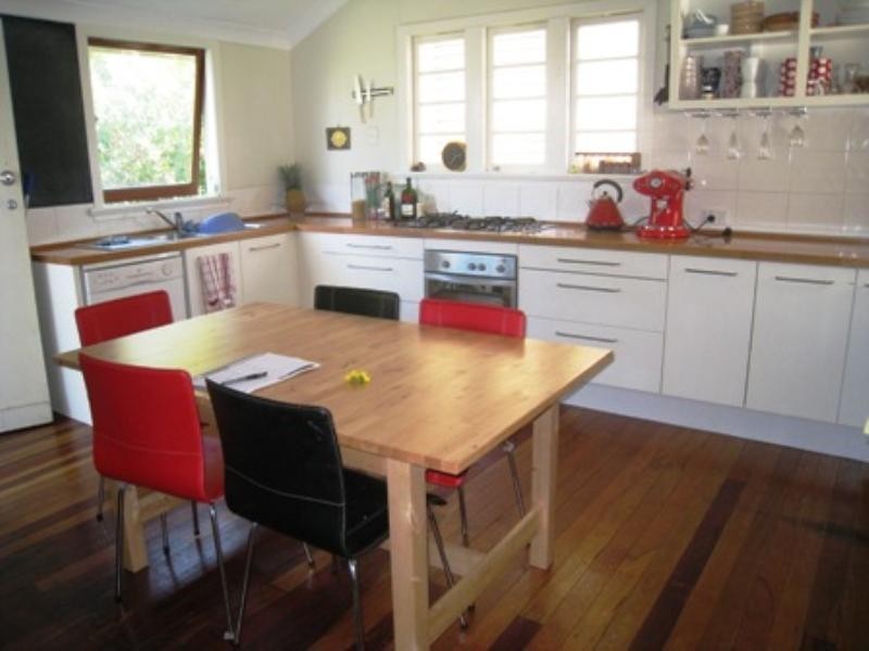 83 Thomas Street, Sherwood QLD 4075