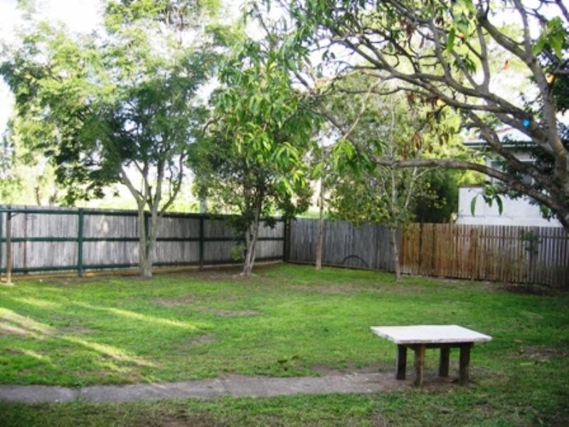 83 Thomas Street, Sherwood QLD 4075