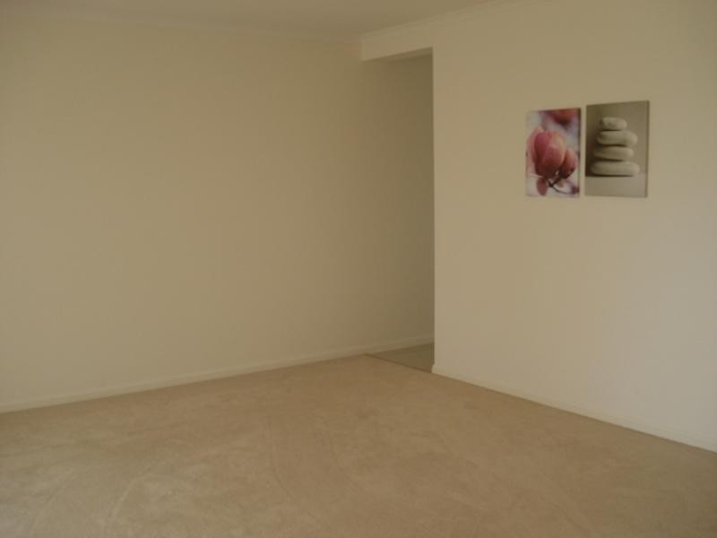 27 Liberty Crescent, Springfield Lakes QLD 4300