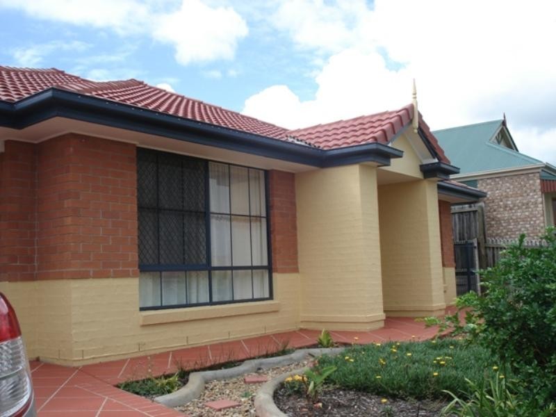 27 Liberty Crescent, Springfield Lakes QLD 4300