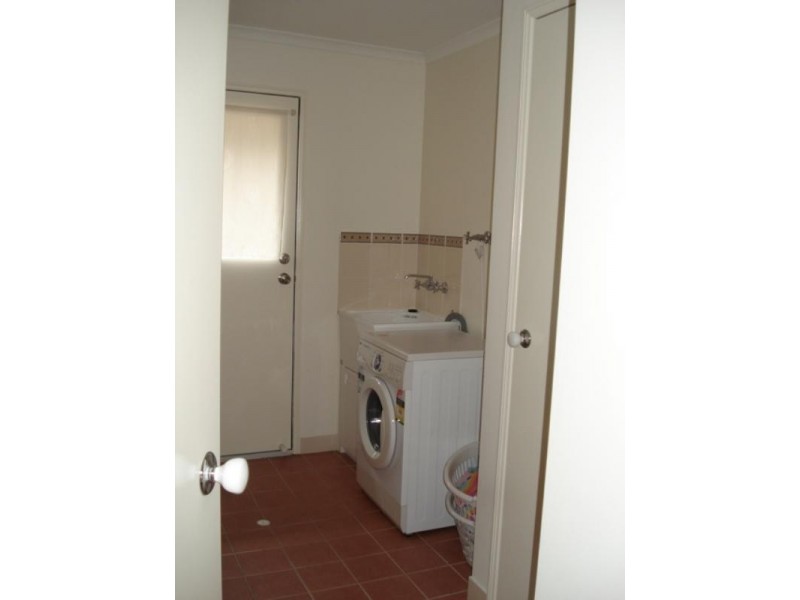 27 Liberty Crescent, Springfield Lakes QLD 4300