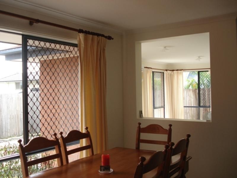 27 Liberty Crescent, Springfield Lakes QLD 4300