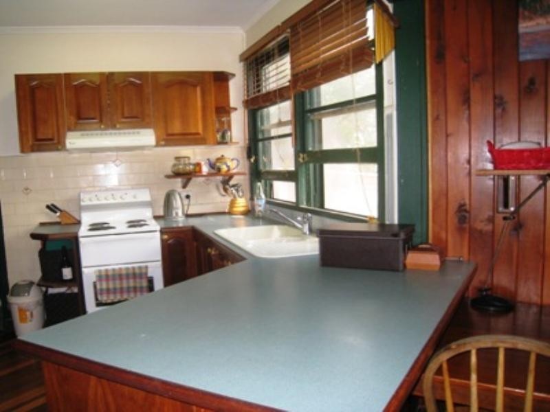 301 Verney Road East, Graceville QLD 4075