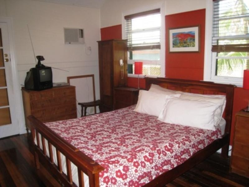 301 Verney Road East, Graceville QLD 4075