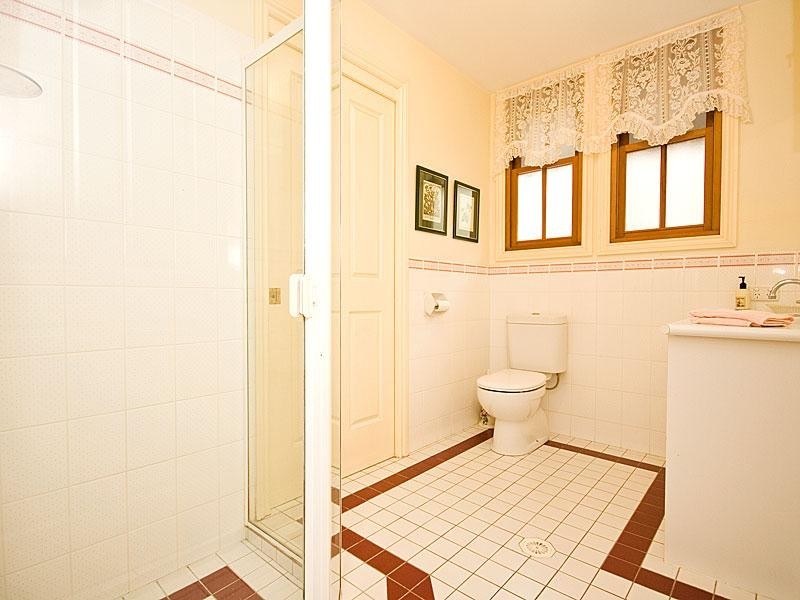 9 Twickenham Street, Chelmer QLD 4068