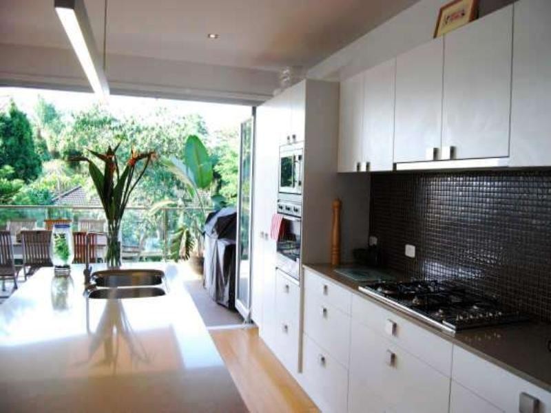 200 Graceville Avenue, Graceville QLD 4075