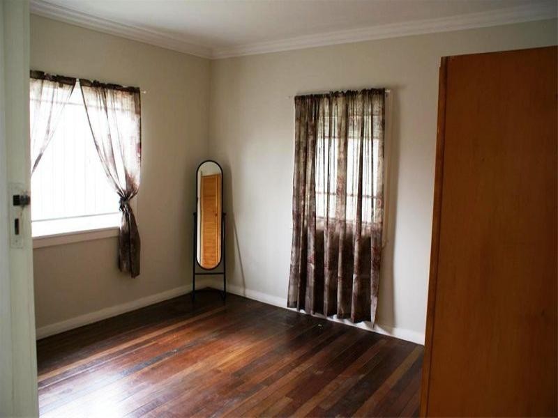 27 Lynne Grove Avenue, Corinda QLD 4075