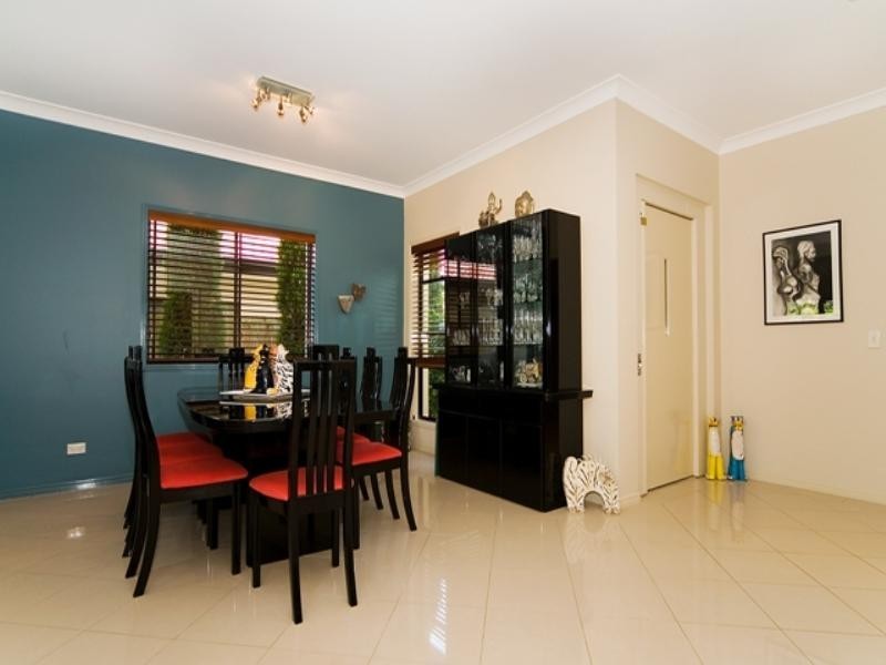 20 Spencer Street, Corinda QLD 4075