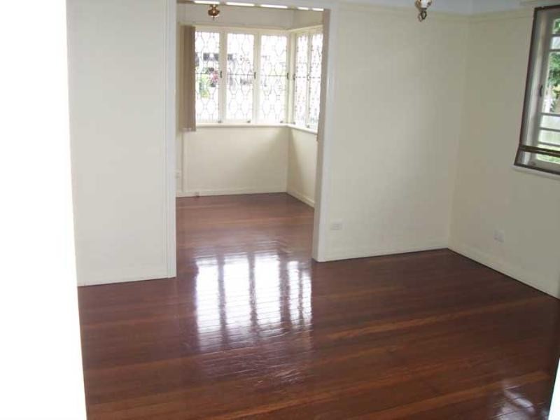 5 Hassall Street, Corinda QLD 4075