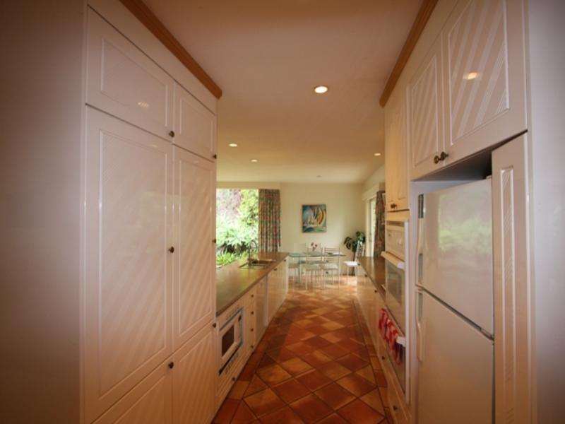 1 Tapley Street, Corinda QLD 4075