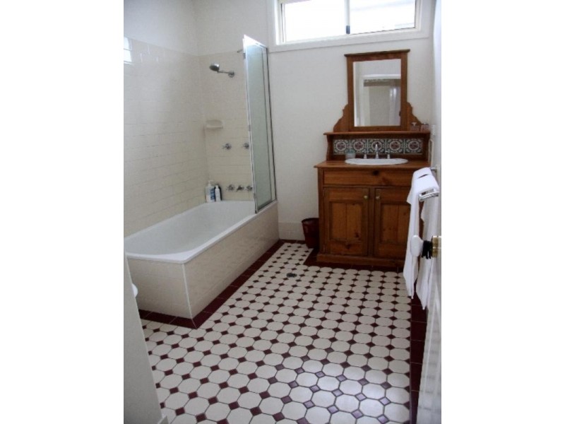 69 Chancellor Street, Sherwood QLD 4075