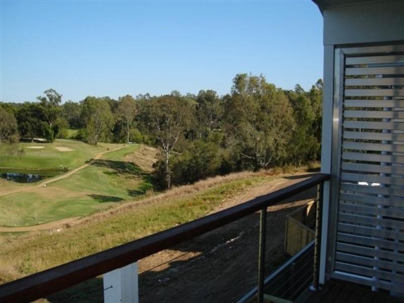 302 College Road, Karana Downs QLD 4306