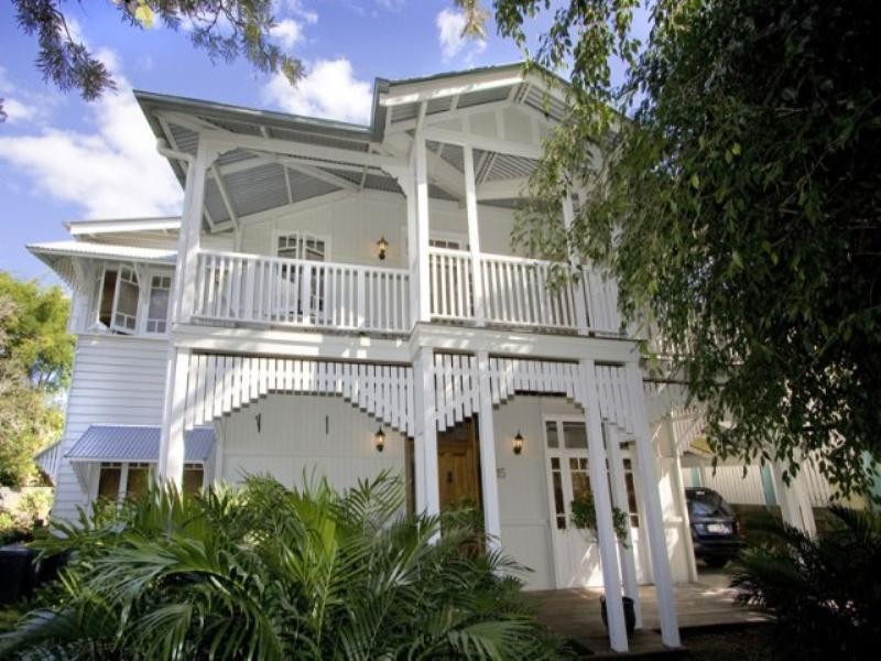 15 Erinvale Street, Corinda QLD 4075