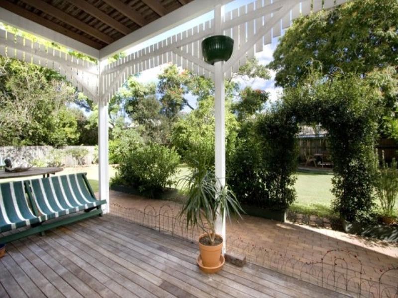 15 Erinvale Street, Corinda QLD 4075