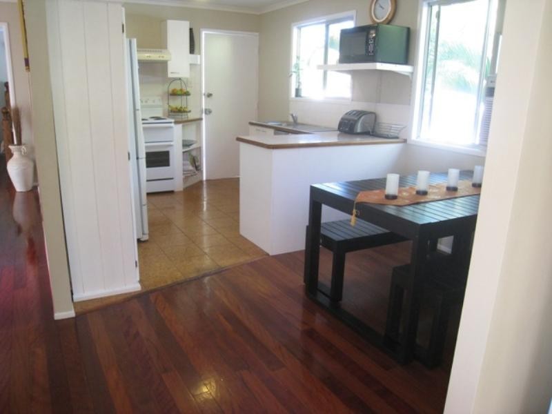 132 Gray Avenue, Corinda QLD 4075