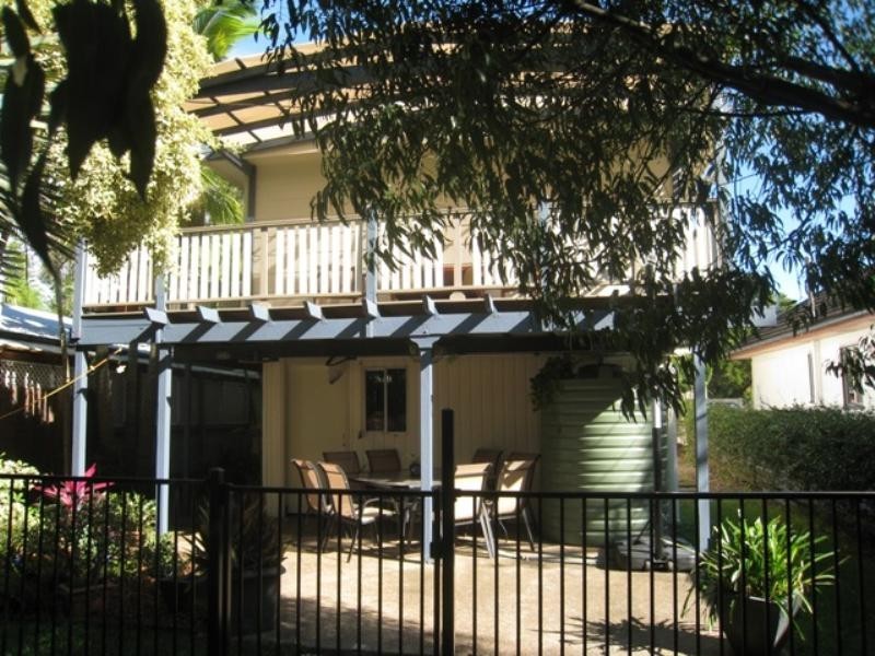 132 Gray Avenue, Corinda QLD 4075