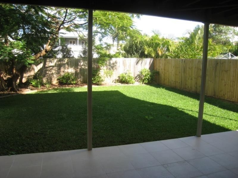 116 Central Avenue, Sherwood QLD 4075