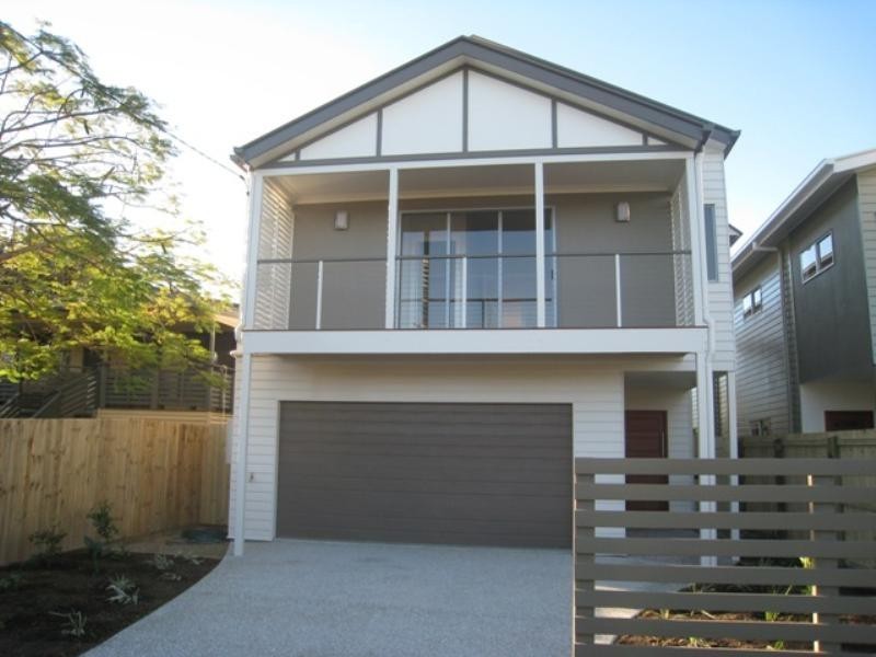 114 Central Avenue, Sherwood QLD 4075