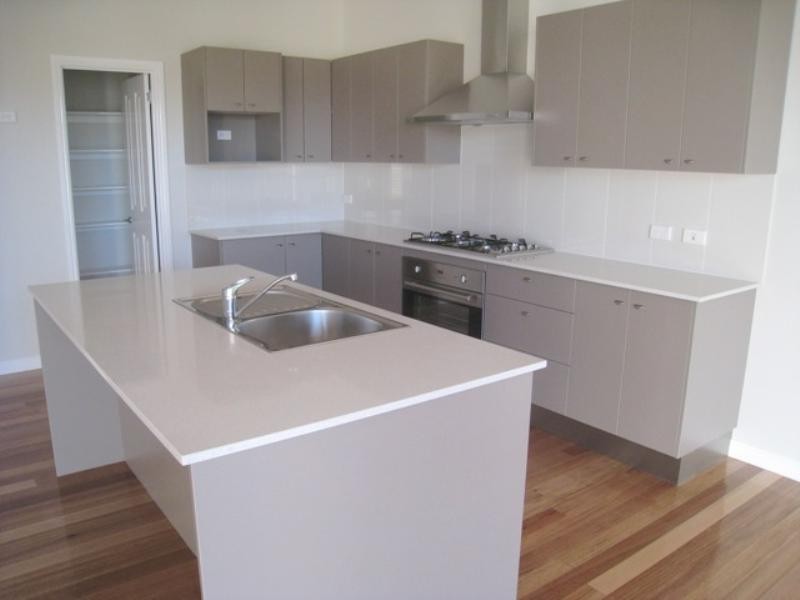 114 Central Avenue, Sherwood QLD 4075