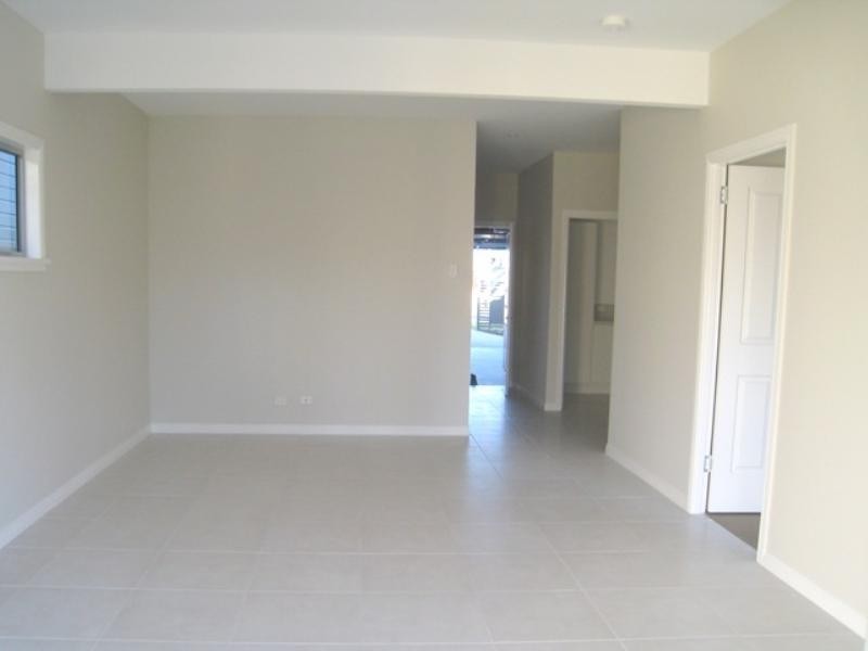 114 Central Avenue, Sherwood QLD 4075