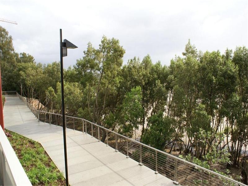 3201/211 King Arthur Terrace, Tennyson QLD 4105