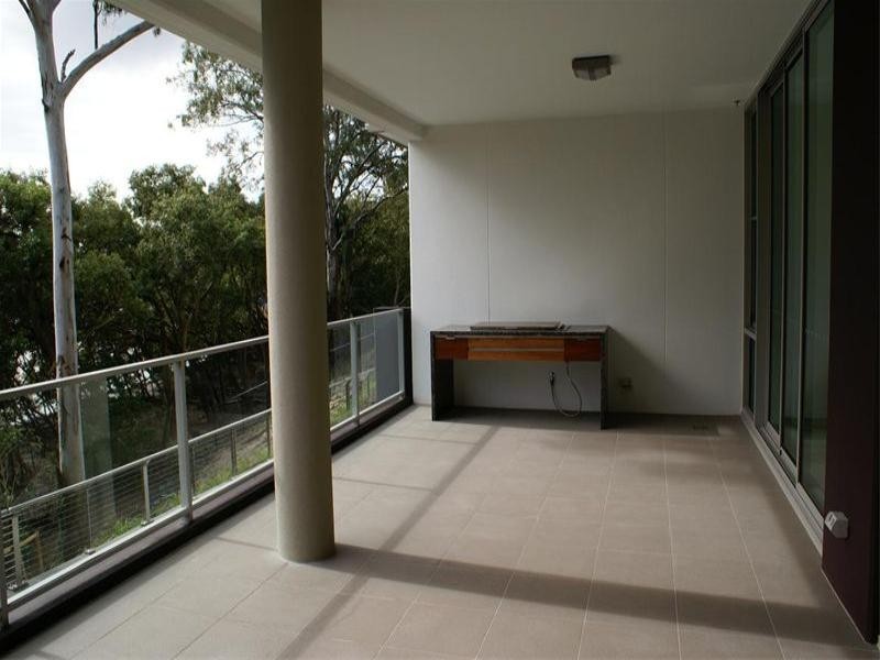 3201/211 King Arthur Terrace, Tennyson QLD 4105