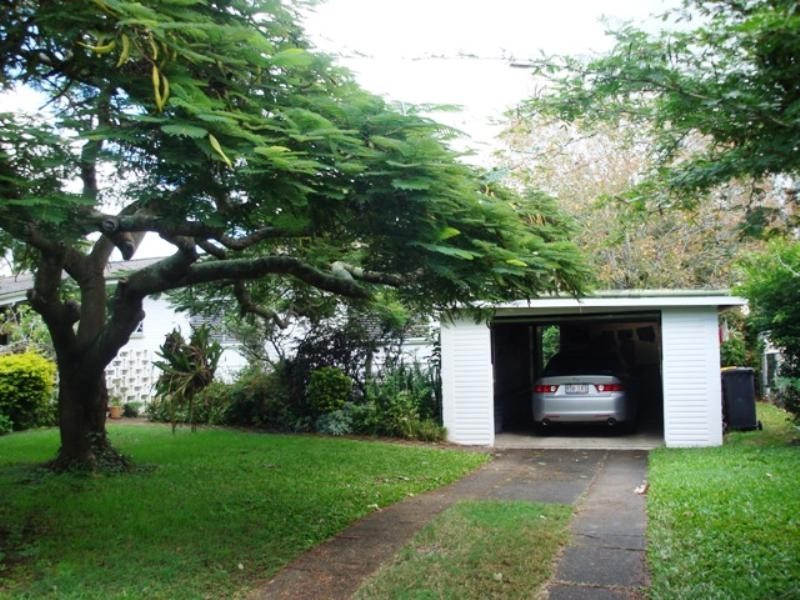 71 Baronsfield Street, Graceville QLD 4075