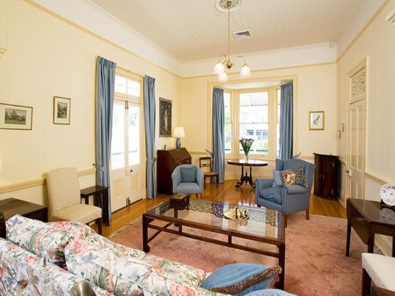 73 Berry Street, Sherwood QLD 4075