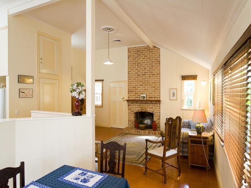 73 Berry Street, Sherwood QLD 4075