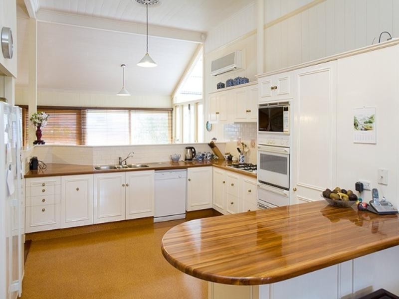 73 Berry Street, Sherwood QLD 4075