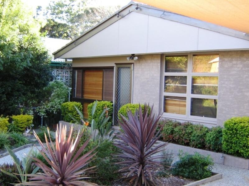 13 Meagan Street, Kenmore QLD 4069