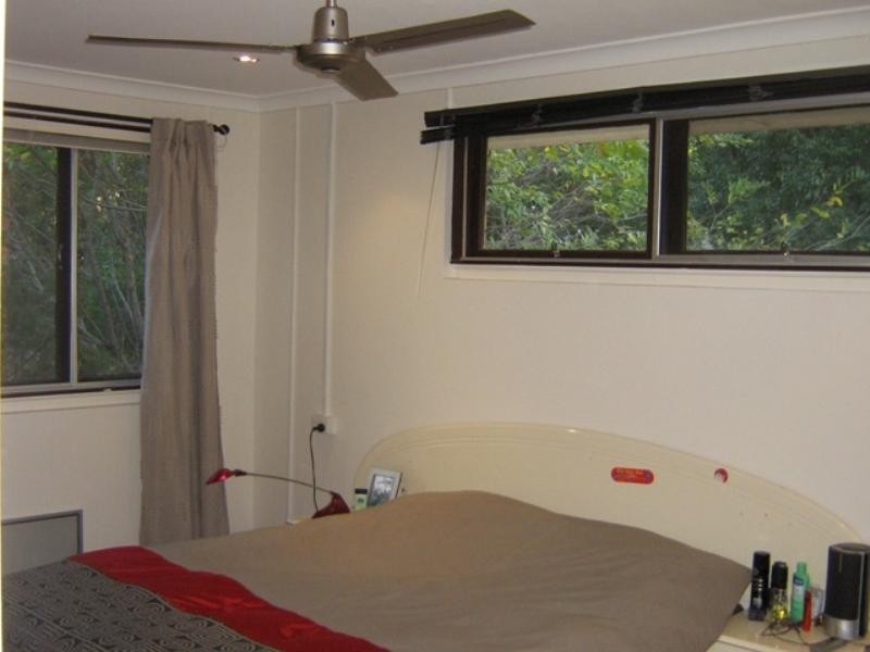 13 Meagan Street, Kenmore QLD 4069