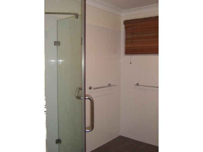 13 Meagan Street, Kenmore QLD 4069