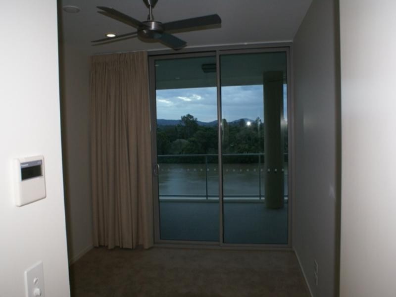 Level 7 219/205 King Arthur Terrace, Tennyson QLD 4105