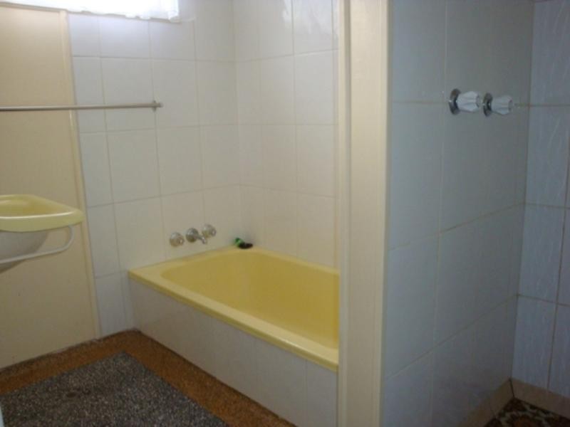 29 Lawson Street, Oxley QLD 4075