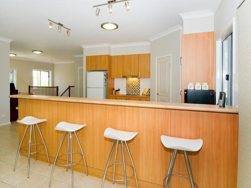 110 Gordon Circuit, Seventeen Mile Rocks QLD 4073