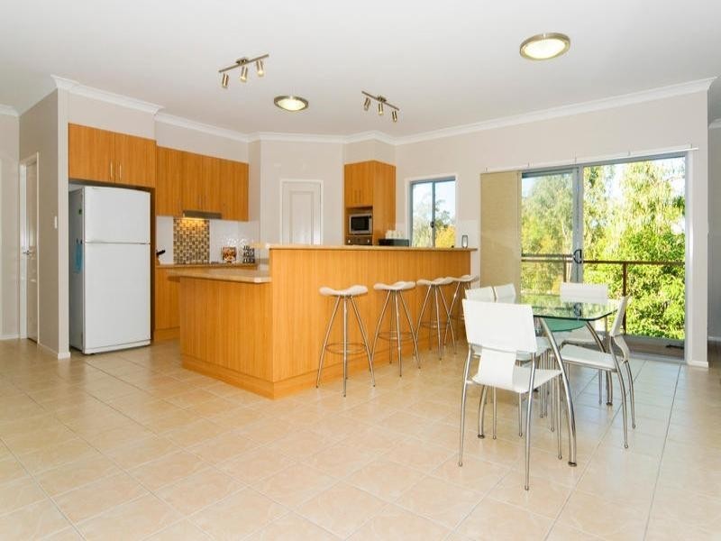 110 Gordon Circuit, Seventeen Mile Rocks QLD 4073